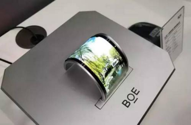 可折叠智能手机晶振,小体积贴片晶振